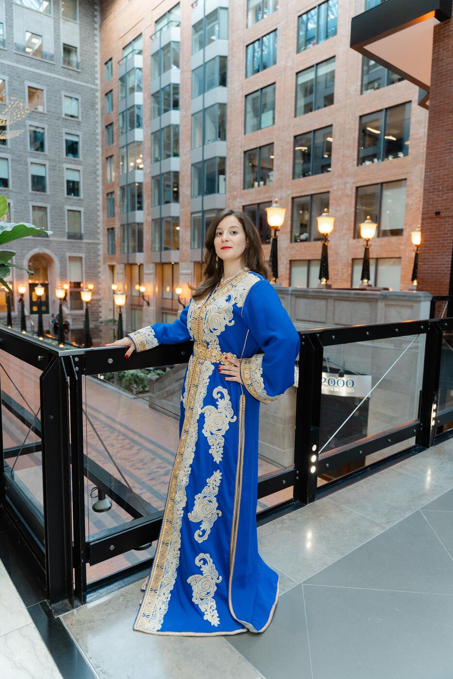 Bleu Roi, la balustrade de l'atrium